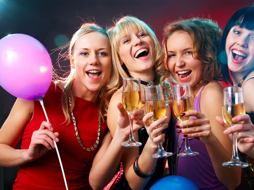 Party Bus vs. Limo for a San Jose Birthday Group: How to Choose
